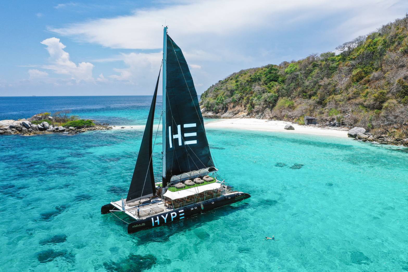 【泰國國旅】活動票券：普吉島豪華遊艇派對之旅– Phuket Hype Boat Club（併團）