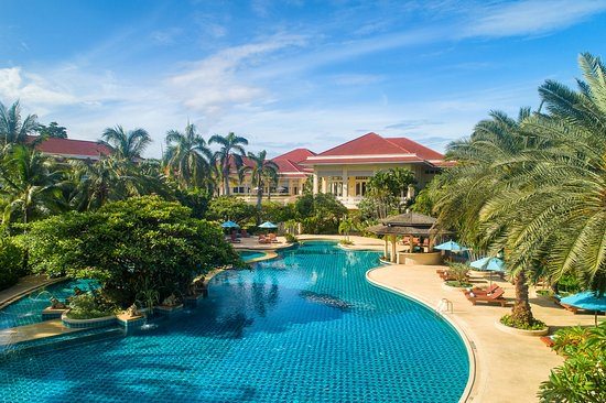 【北碧府飯店】Away Kanchanaburi Dheva Mantra Resort & Spa：緊臨桂河畔，擁有中庭花園泳池及超大房間的五星渡假村