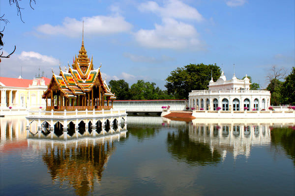 【泰國大城】邦芭茵夏宮 & 安娜教堂－走東西合併混搭風的泰國廟